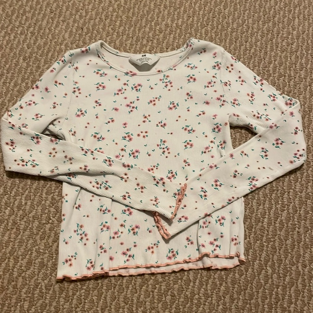 Bundle price - $4, Ribbed floral long sleeves t-shirt, H&M, size 12 - 14 years